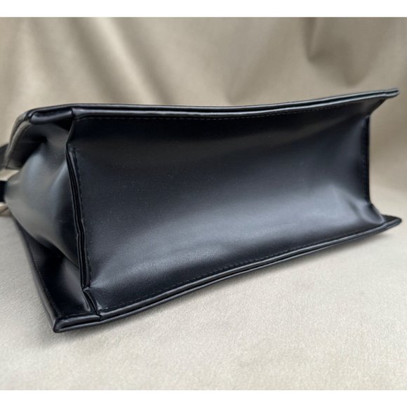 Gianni Versace Vintage Silver Medusa Tote Bag Black PU Leather - Picture 9 of 16